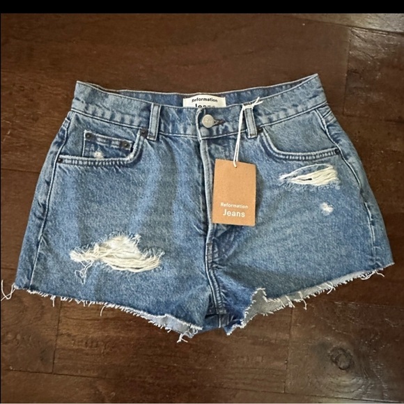 REFORMATION-Dixie High Rise Jean shorts- Colorado blue, size 25 NWT. - Picture 14 of 14